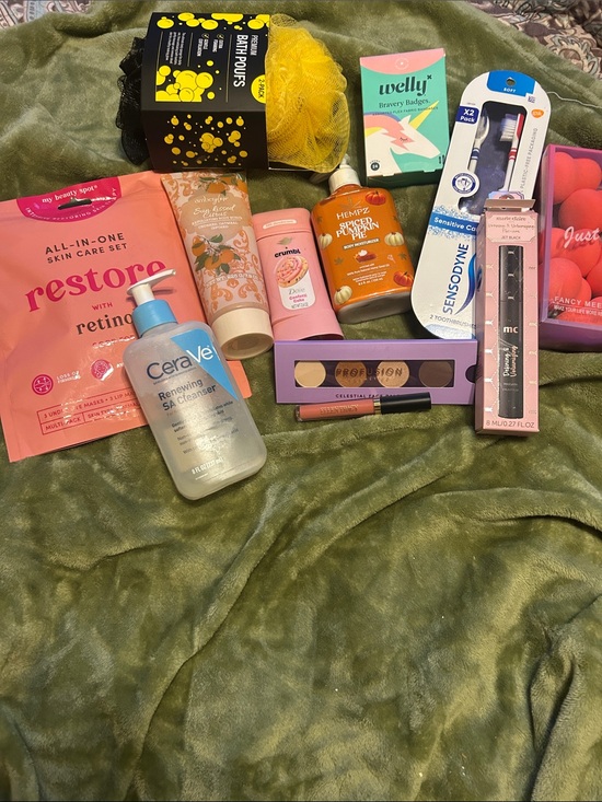Mixed Other - Beauty Bundle 20 piece !